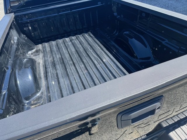 2022 Chevrolet Colorado LT photo 9