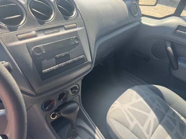 2013 Ford Transit Connect XL photo 9