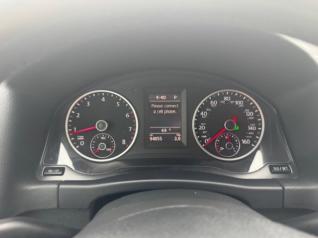 2016 Volkswagen Tiguan S photo 8