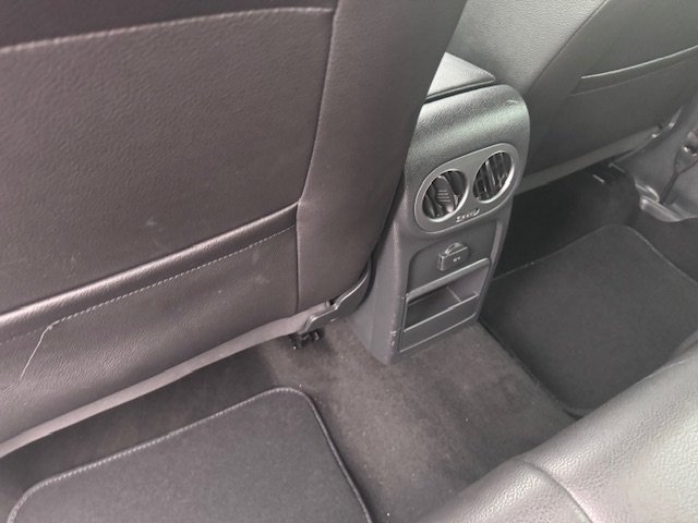 2016 Volkswagen Tiguan S photo 12